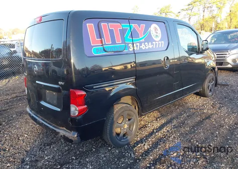 2013 Nissan Nv200 Sv z USA, uszkodzony, nr VIN 3N6CM0KN0DK695229